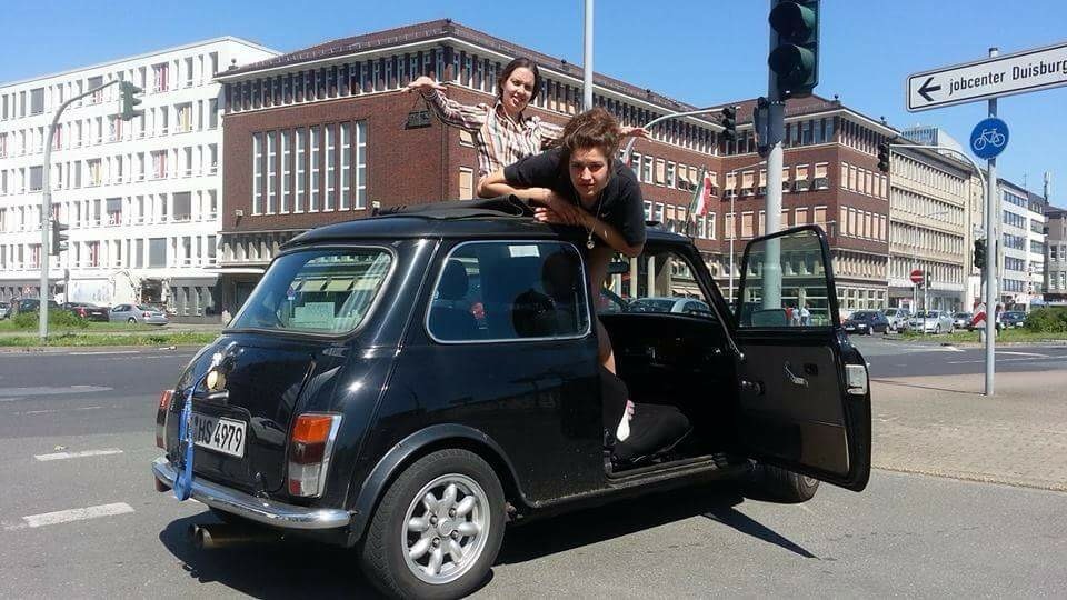 Strand In Car